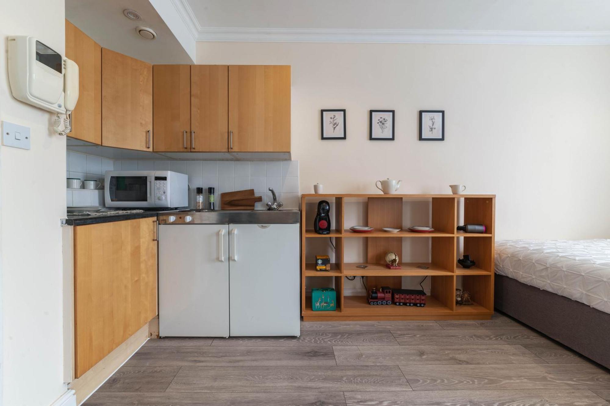 Elegant Art Deco Whole Apartment - 2Mins To Hyde Park, 8Mins To Bayswater, Nottinghill, Paddington London Eksteriør bilde